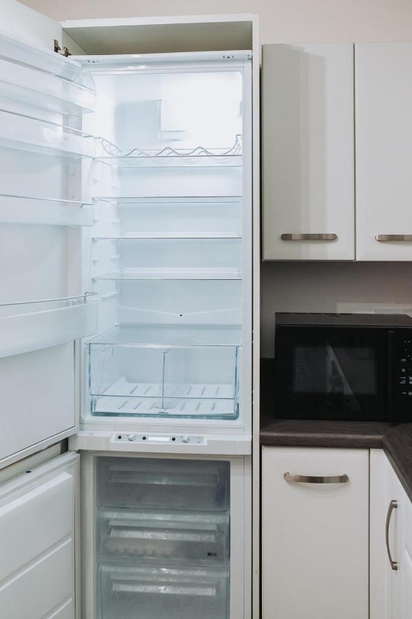 Deluxe 2 Bed Flat In Patchway Near Aztec West And Cribbs Causeway Bristol Apartman Kültér fotó